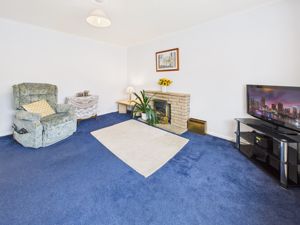 Living Room- click for photo gallery